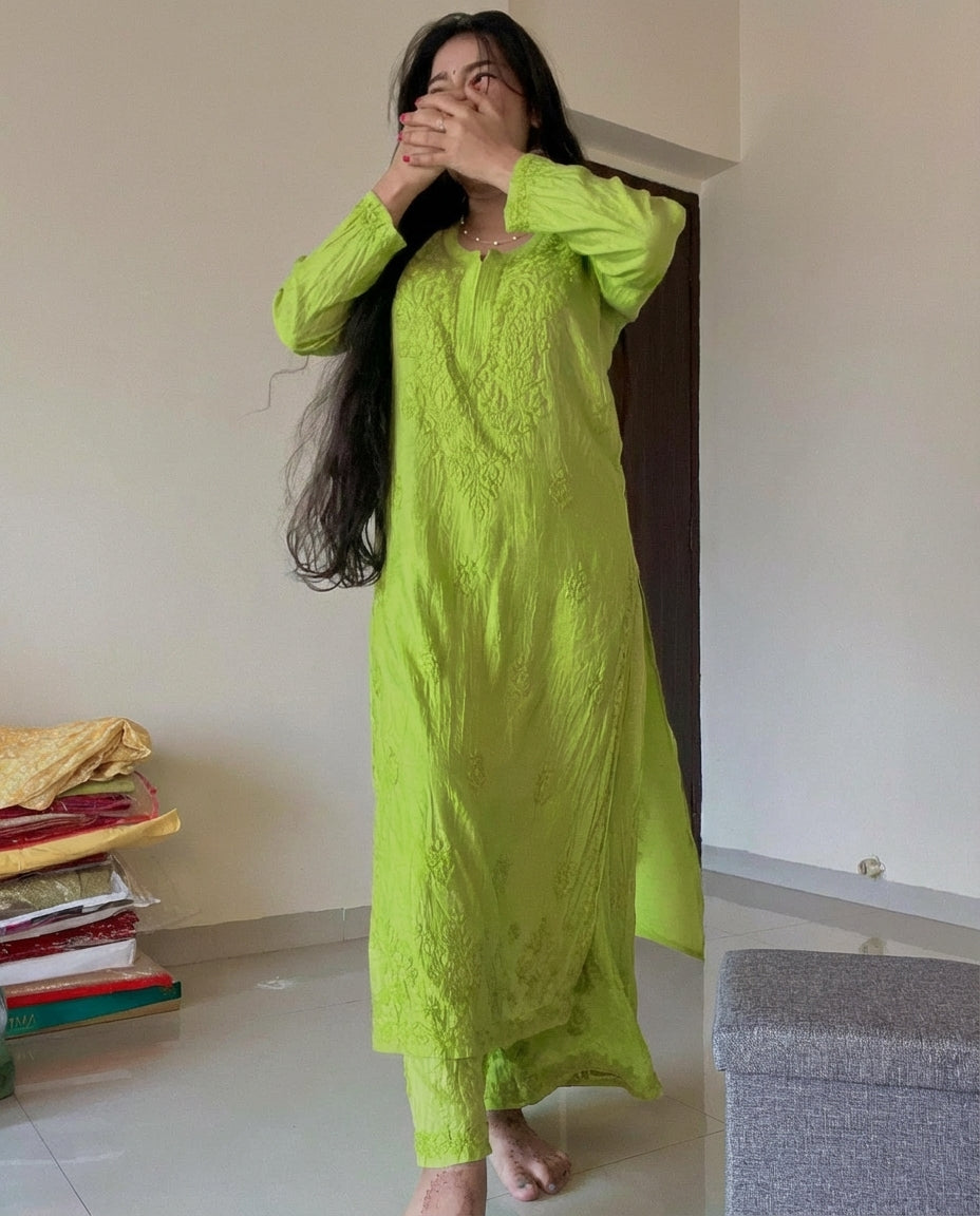 #Statement Pearl Chain for Girls || Pretty Gold -Plated Chain For Girl's || Silver and Gold Pearl Chain || Classic Pearl Strand Chains For Girl's || Girls' Pearl Fashion || 